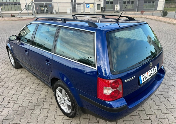 Volkswagen Passat cena 6500 przebieg: 217064, rok produkcji 2002 z Świdnica małe 254